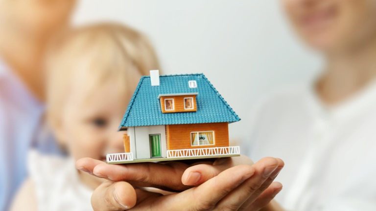 Минфин планирует расширить семейную ипотеку на покупку вторичного жилья